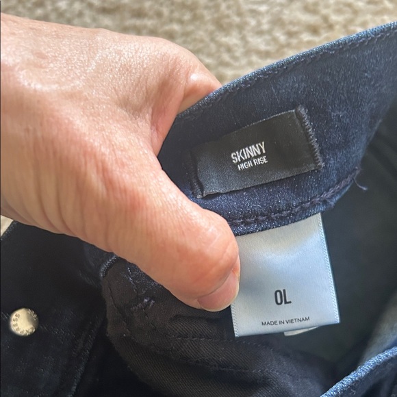 Classic Dark Blue Women's Skinny Jeans - Picture 5 of 5